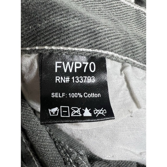 POL The Pearl Drop Jeans Distressed Straight Leg Beaded Denim Gray Medium EUC Ve - Picture 11 of 13